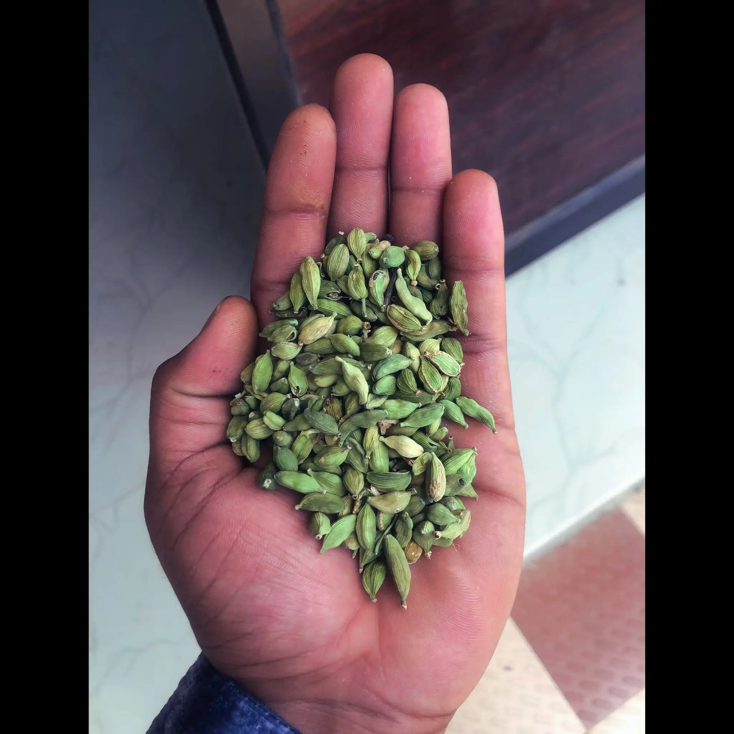 Pan Size Green Cardamom (Elaichi) – Small Pods, Strong Flavor